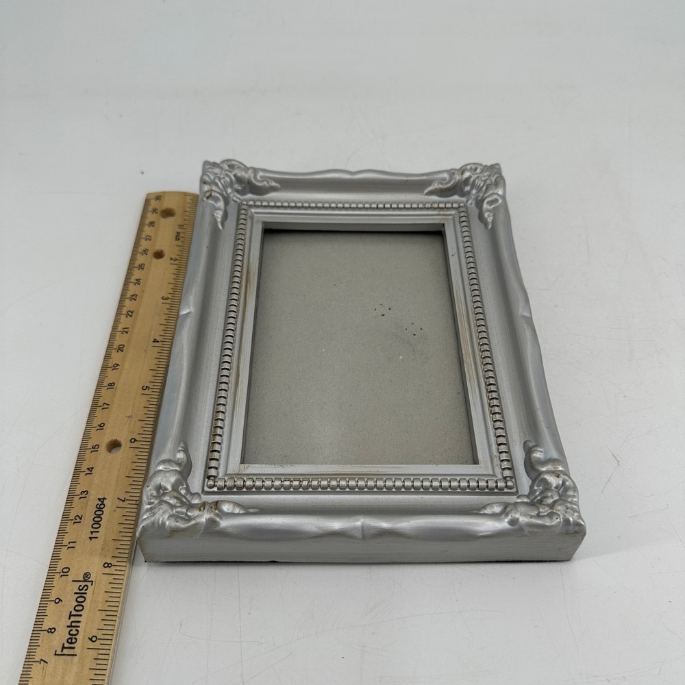 Vintage Style Silver Ornate Beaded Picture Frame 4x6 Tabletop Wall Decor - Picture 6 of 7